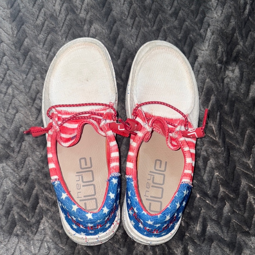 Hey Dude Women’s Red and Blue Star Shoes
